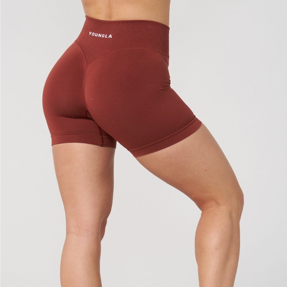 YoungLA Curve Seamless Shorts- “Spicy”
